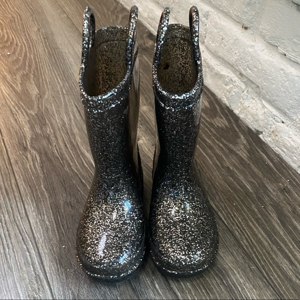 Girls Zoogs rain boots